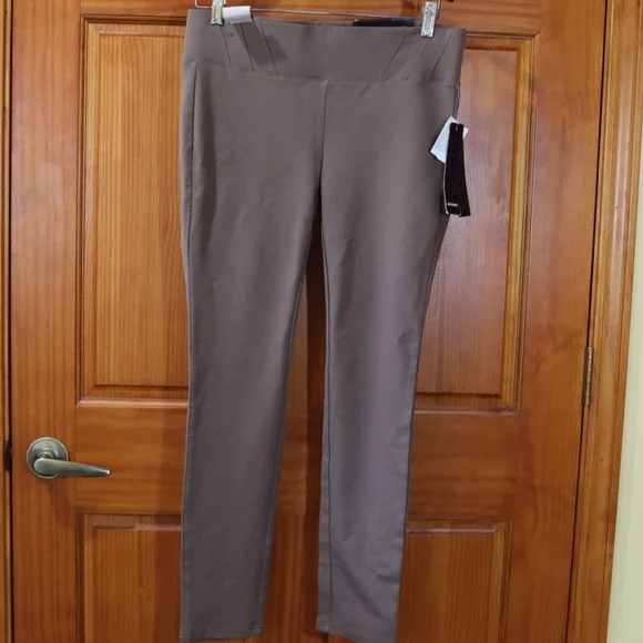 One 5 One Taupe Leggings - Picture 1 of 9